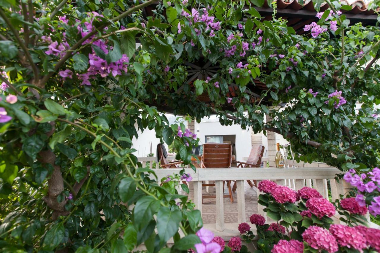 Apartment Tomas Kastela Bagian luar foto